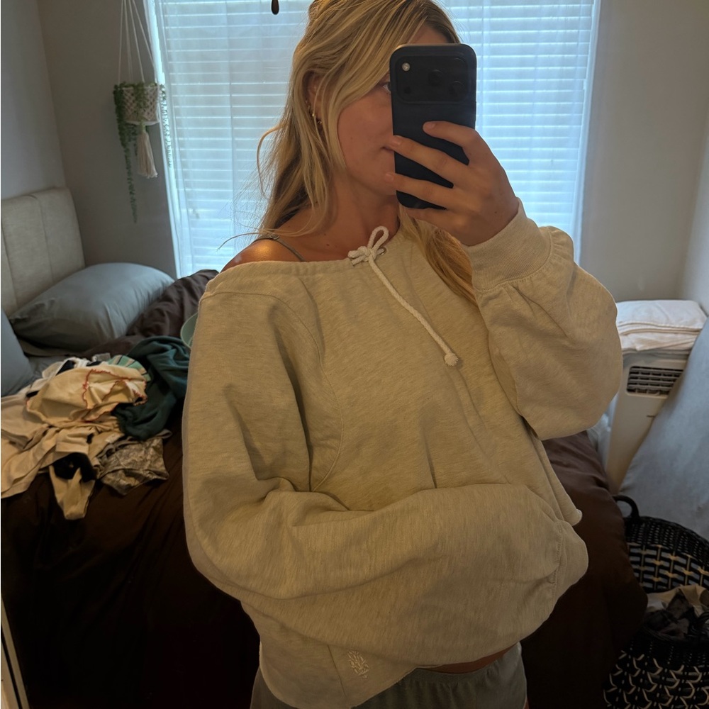 FREE PEOPLE sweatshirt - Picture 2 of 14